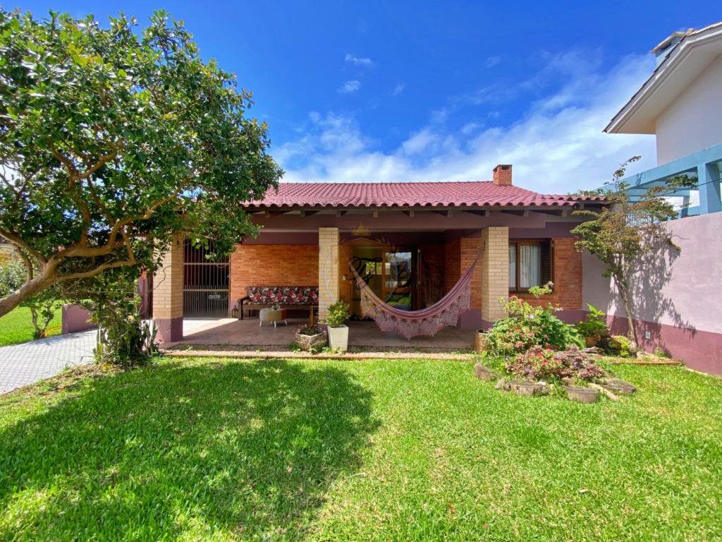 Casa 3 Dormitórios